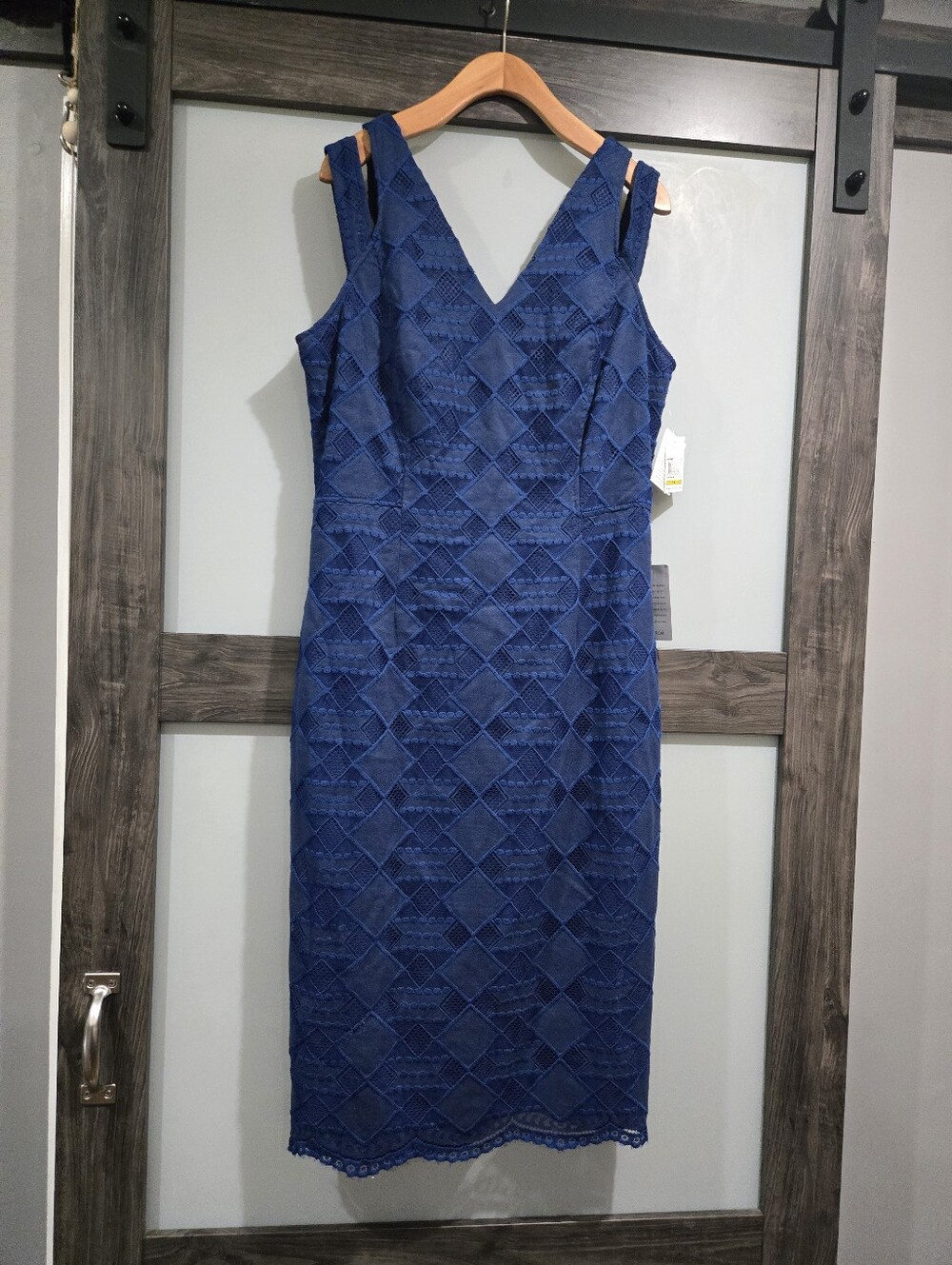 Maggy London Cutout Sheath Dress Geometric Lace Blue size 14 NWT